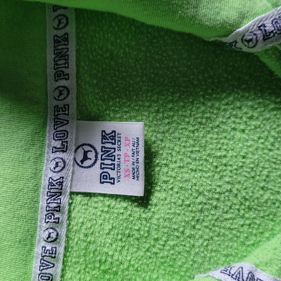 Victoria's secret pullover - Picture 3 of 4